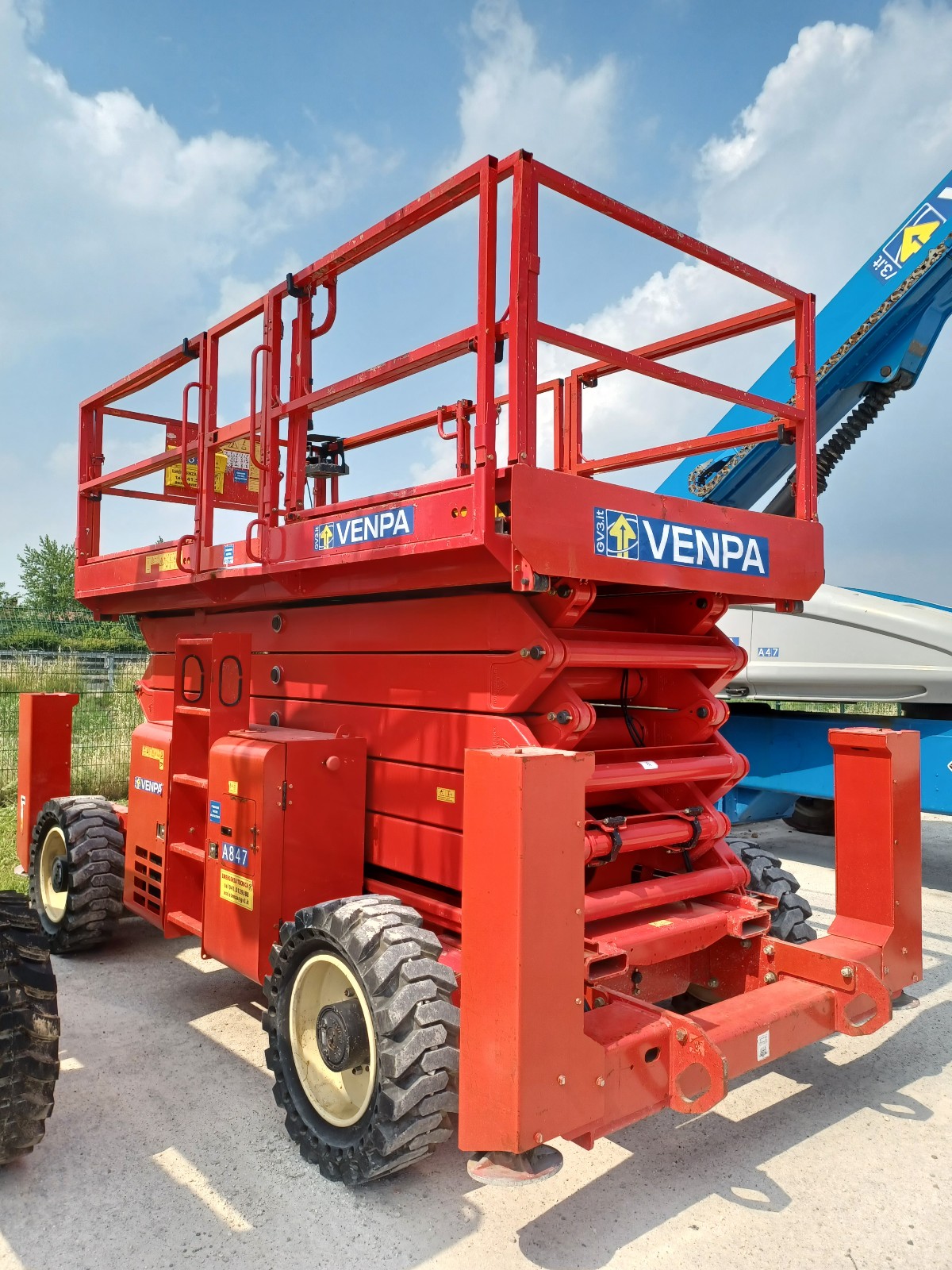 VERTICALE DIESEL 18 M